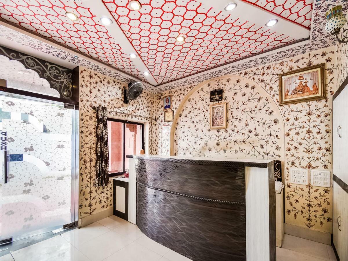 Oyo 48665 Kesar Palace Ámbér Kültér fotó
